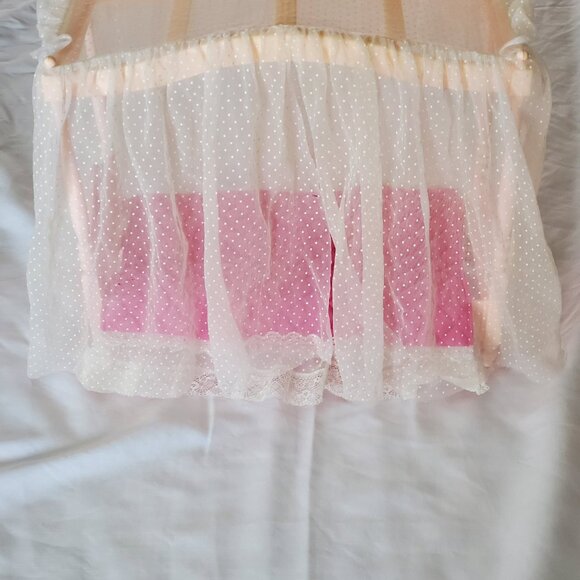 Vintage Barbie Doll Dream Bed Canopy Bed 1985 - Picture 3 of 9